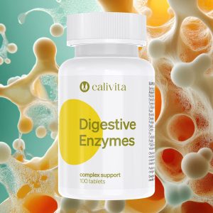 Calivita Digestive Enzymes dodatak prehrani sa 100 tableta u bijeloj bočici na pozadini s molekulama enzima u tirkiznoj i narančastoj boji