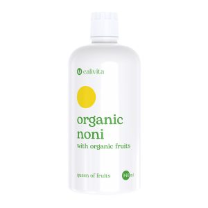 Calivita Organski Noni s organskim voćem tekući dodatak prehrani u bijeloj bočici od 946 ml sa žutim krugom i zelenim natpisom
