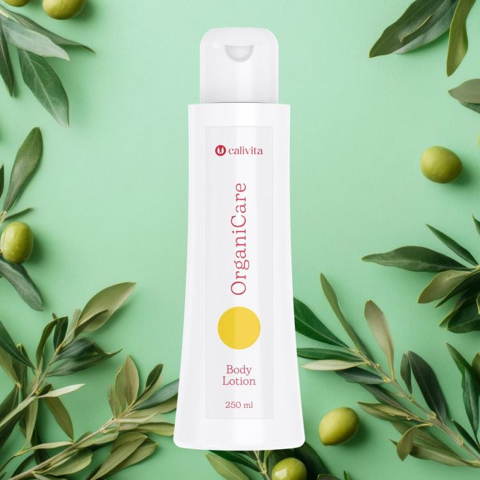 Calivita OrganiCare losion za tijelo 250ml - organski losion za tijelo na zelenoj pozadini s maslinovim grančicama
