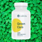 Calivita Green Care boca s 240 tableta lucerne i magnezija na prirodnoj pozadini zelenih listova